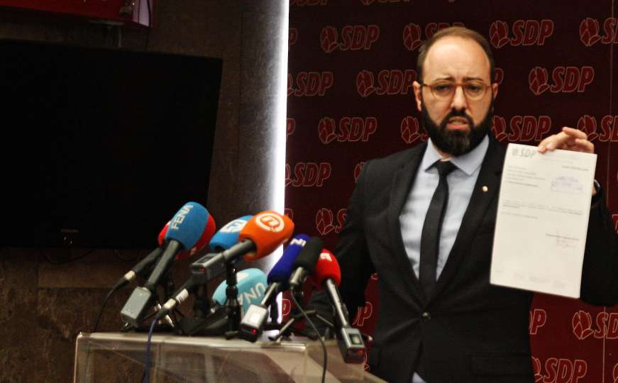 SDP BiH uputio u proceduru Nacrt zakona o podršci Srebrenici